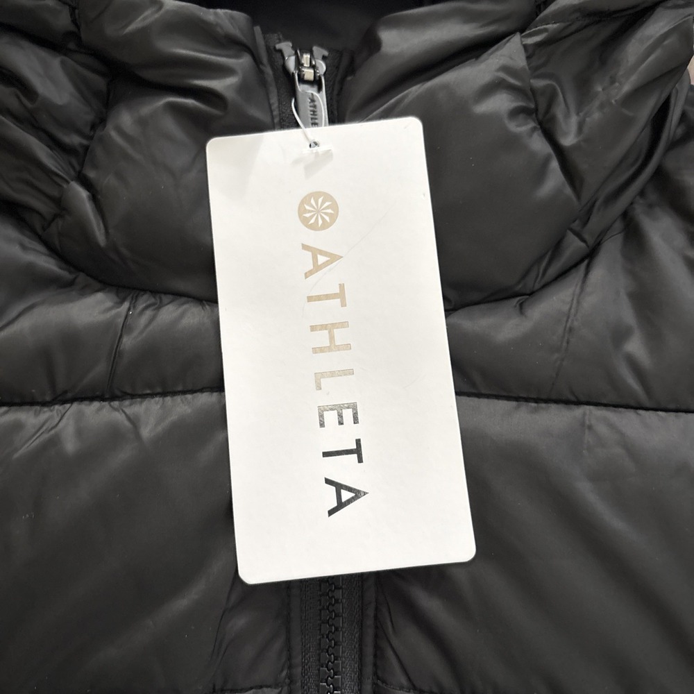 Athleta Aire Puffer Vest Womens S Black Hooded Lightweight Packable New $125 - Picture 14 of 16